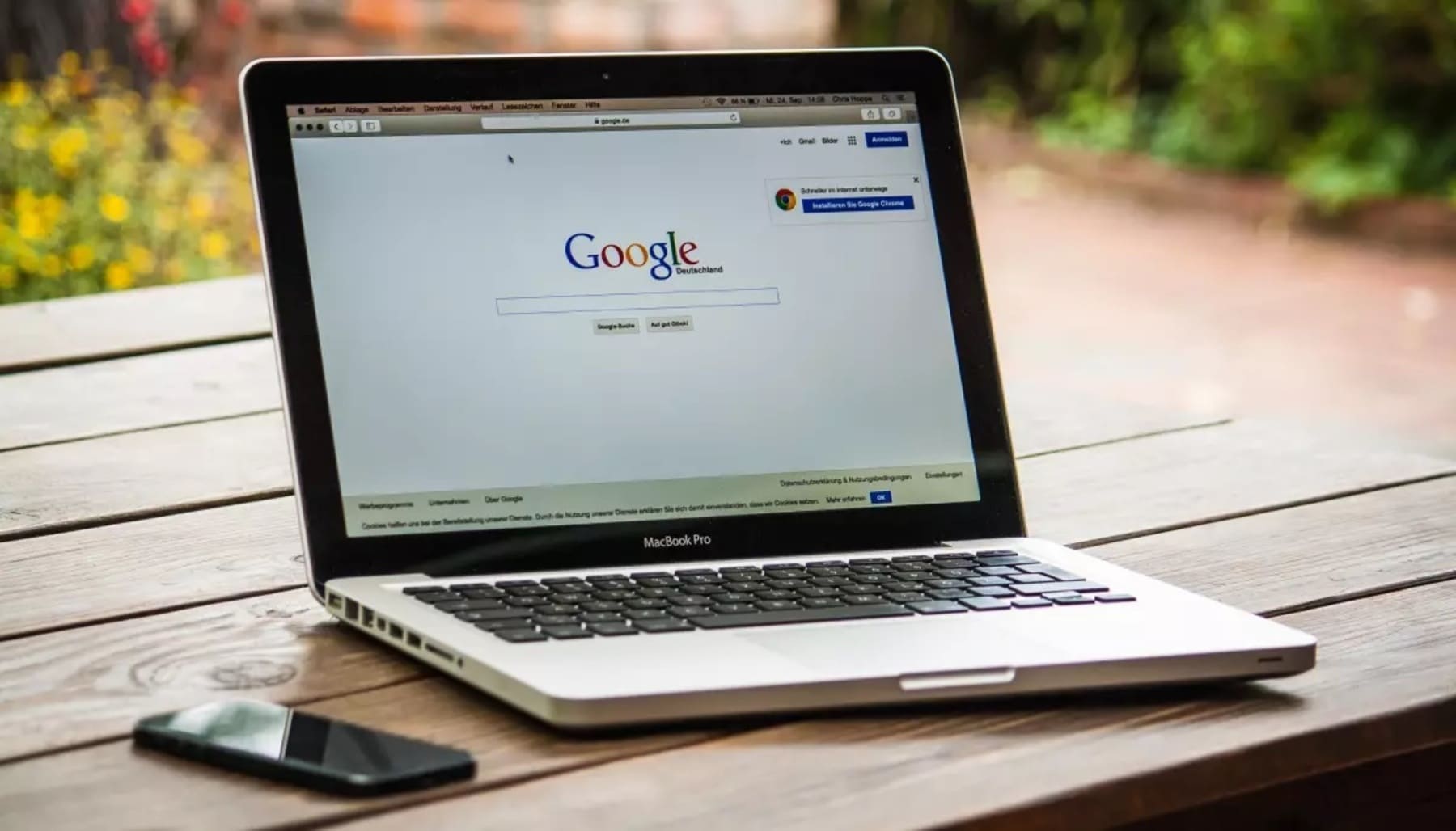 Революційні зміни в пошуковій системі Google: огляд найбільших нововведень за останні 25 років