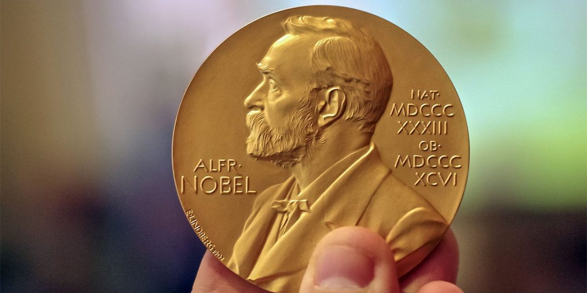 Нобелівську премію з фізики отримав піонер штучного інтелекту Джеффрі Хінтон, який попереджав про X-ризик