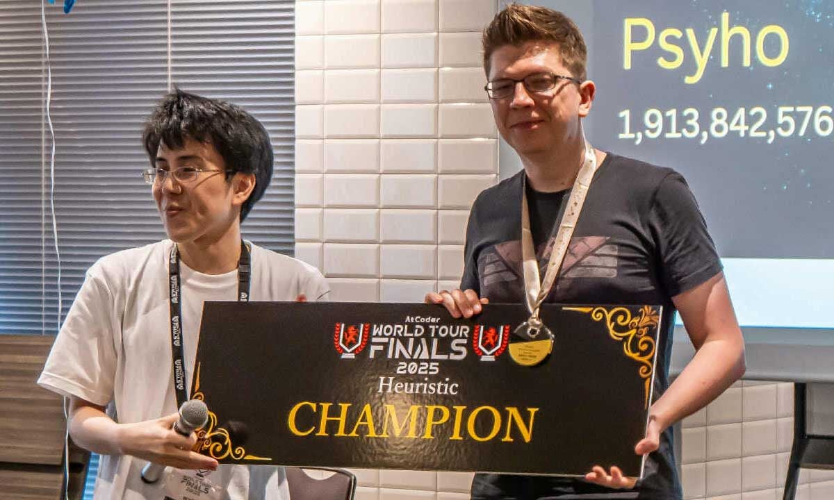 Програміст Пшемислав Дебяк на AtCoder World Tour Finals 2025