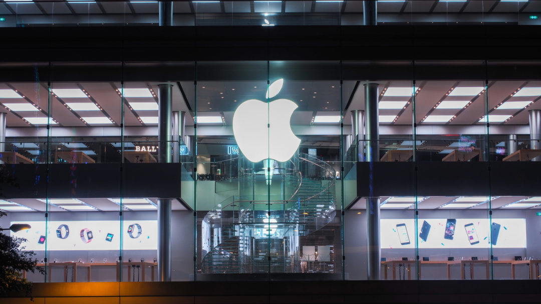 Мазазин IPhone компанії Apple у Нью-Йорку
