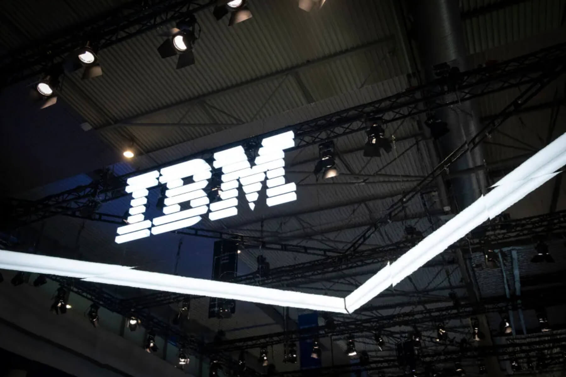 IBM співпрацює з OpenAI: яка причина об'єднання